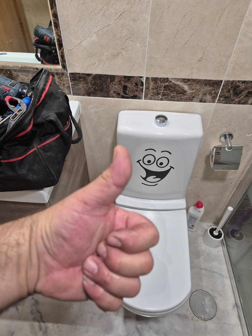 FONTANERO 24H PLUMBER — Fotos 1